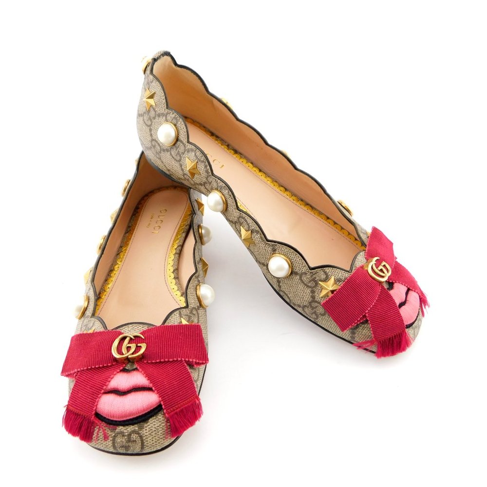 GUCCI GG Logo Pearl Star Stud Monogram Kiss Scalloped Bow Ballerina Flats  35